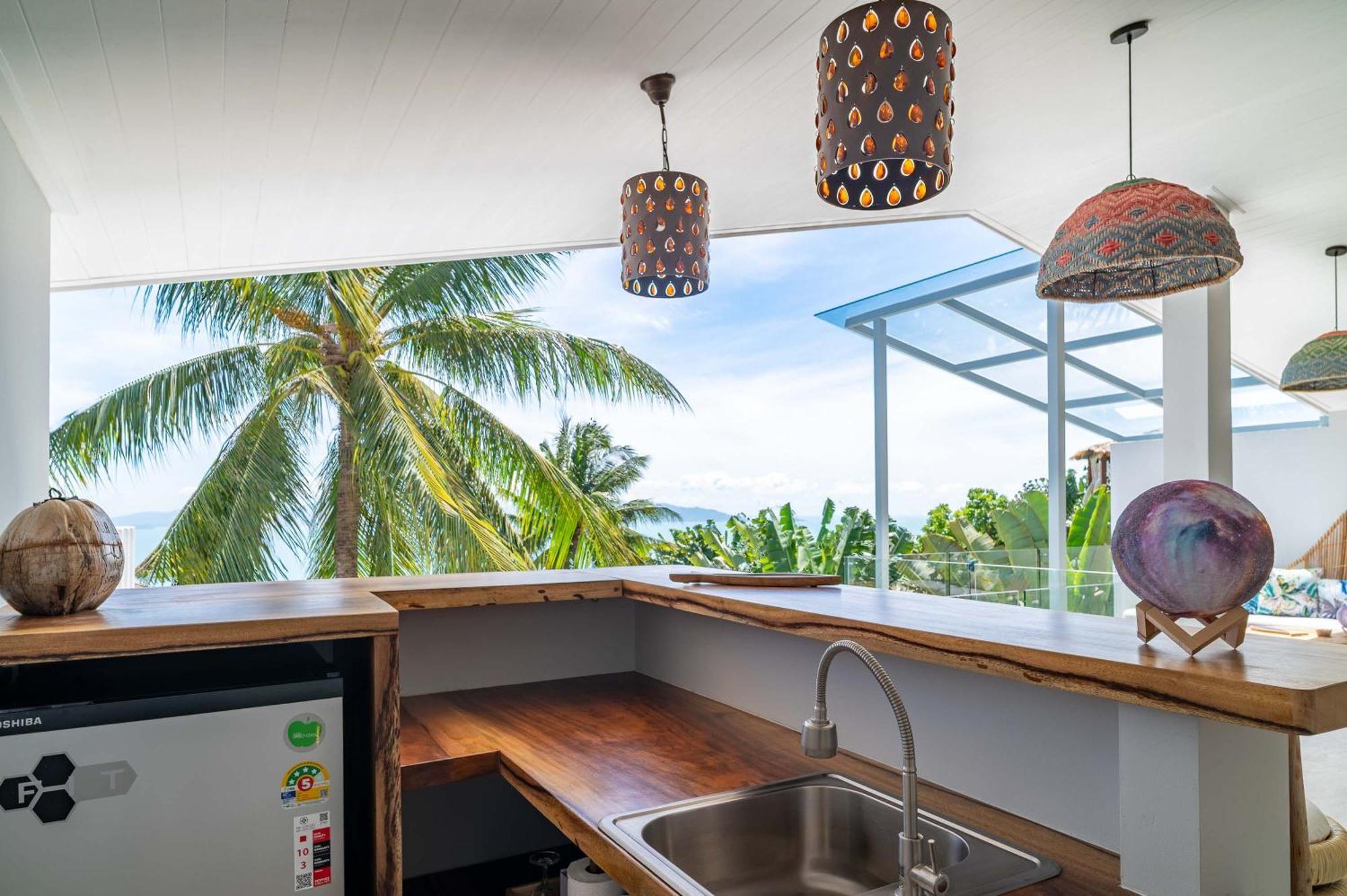 2br Tropical Elisa Sea View, Pool & Garden *